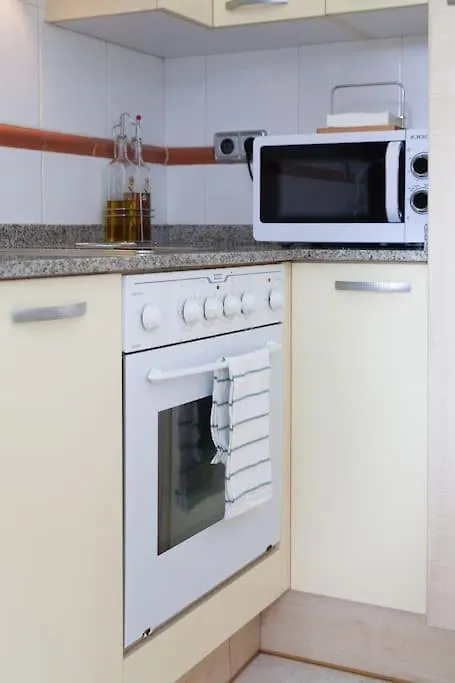 50 Meters From Cala Crancs- Terrace And Seaviews Apartamento Salou Espanha