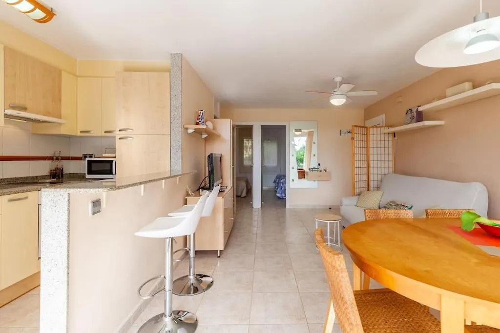 50 Meters From Cala Crancs- Terrace And Seaviews Apartamento Salou 0*,  Espanha